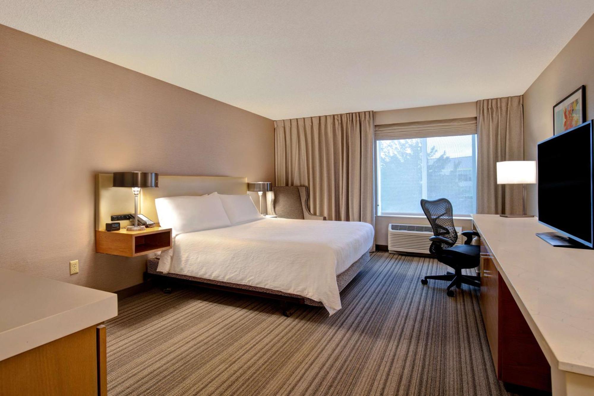 Hilton Garden Inn Portland/Beaverton Exterior photo